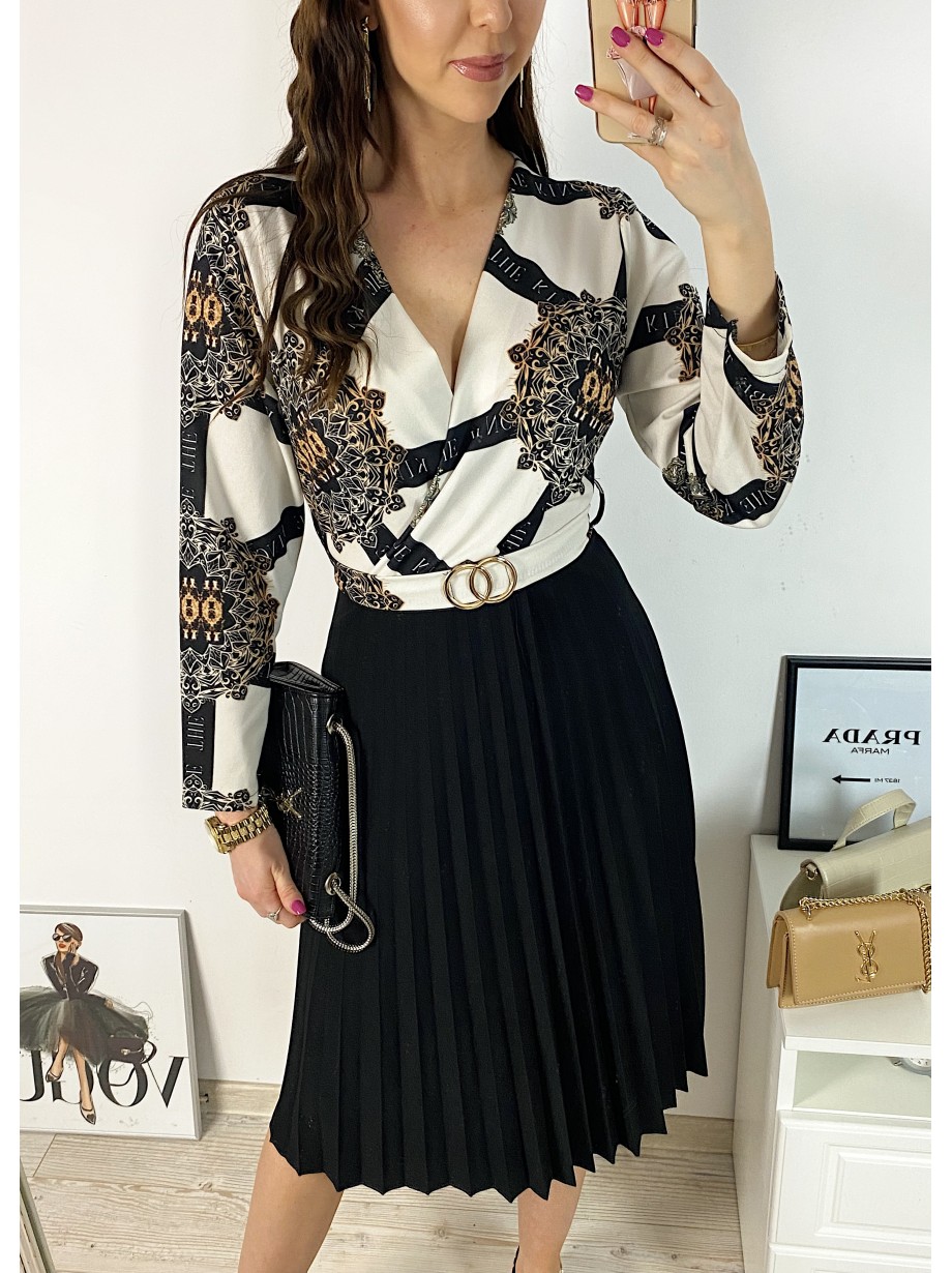 Rochie dama eleganta midi neagra cu pliuri si imprimeu mandala Half