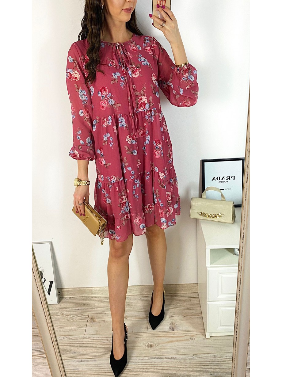 Rochie eleganta scurta roz inchis cu volanase, maneci lungi si flori mici