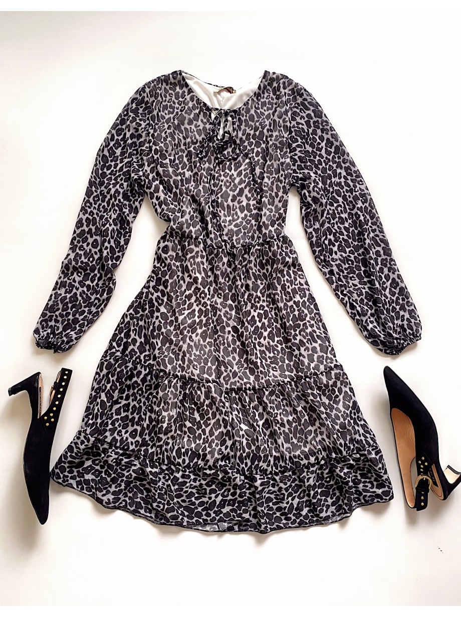 Rochie de zi casual neagra cu imprimeu animal print si snur la gat