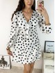 Rochie mini casual alba cu imprimeu buline si maneci lungi 