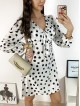 Rochie mini casual alba cu imprimeu buline si maneci lungi 