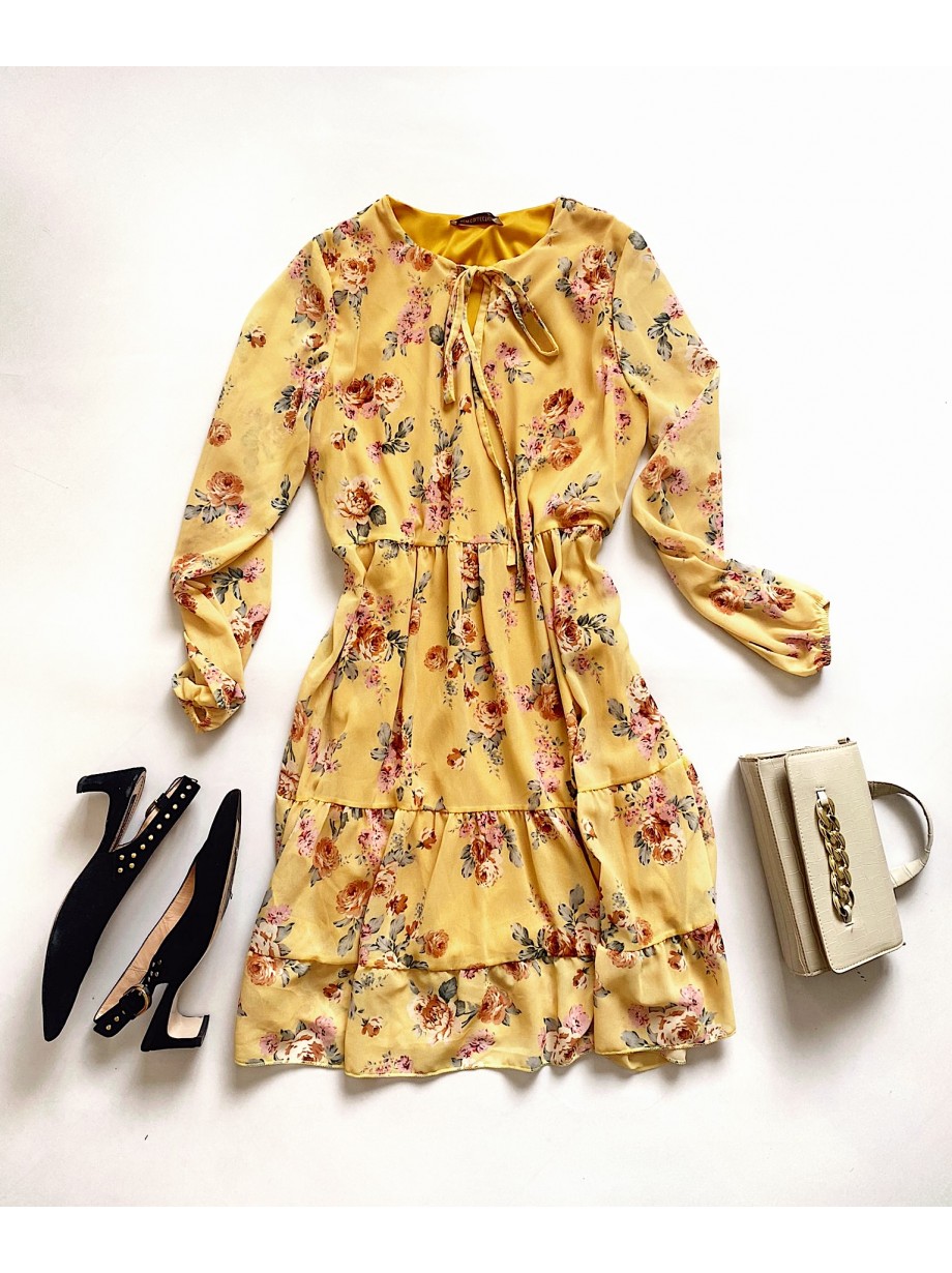 Rochie eleganta scurta galbena cu volanase, maneci lungi si flori mici