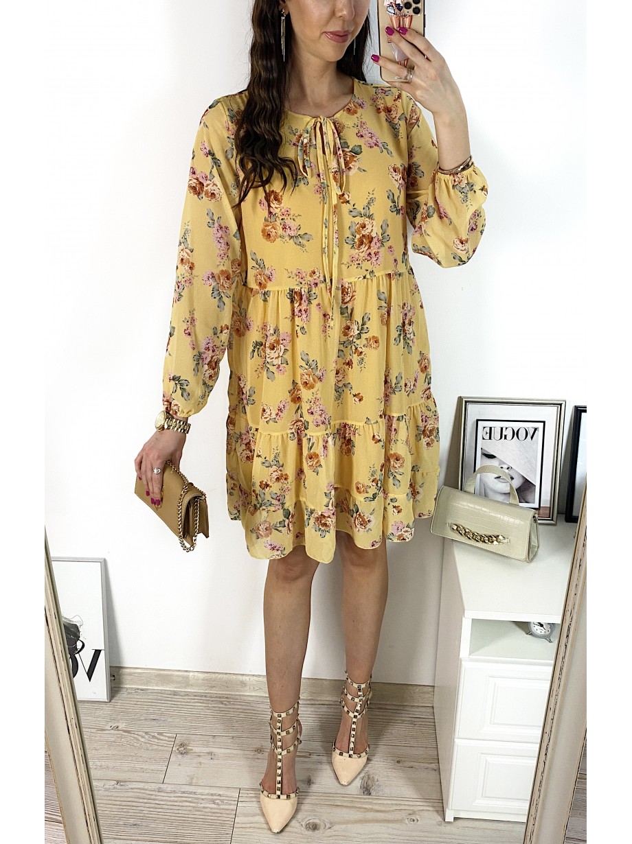 Rochie eleganta scurta galbena cu volanase, maneci lungi si flori mici