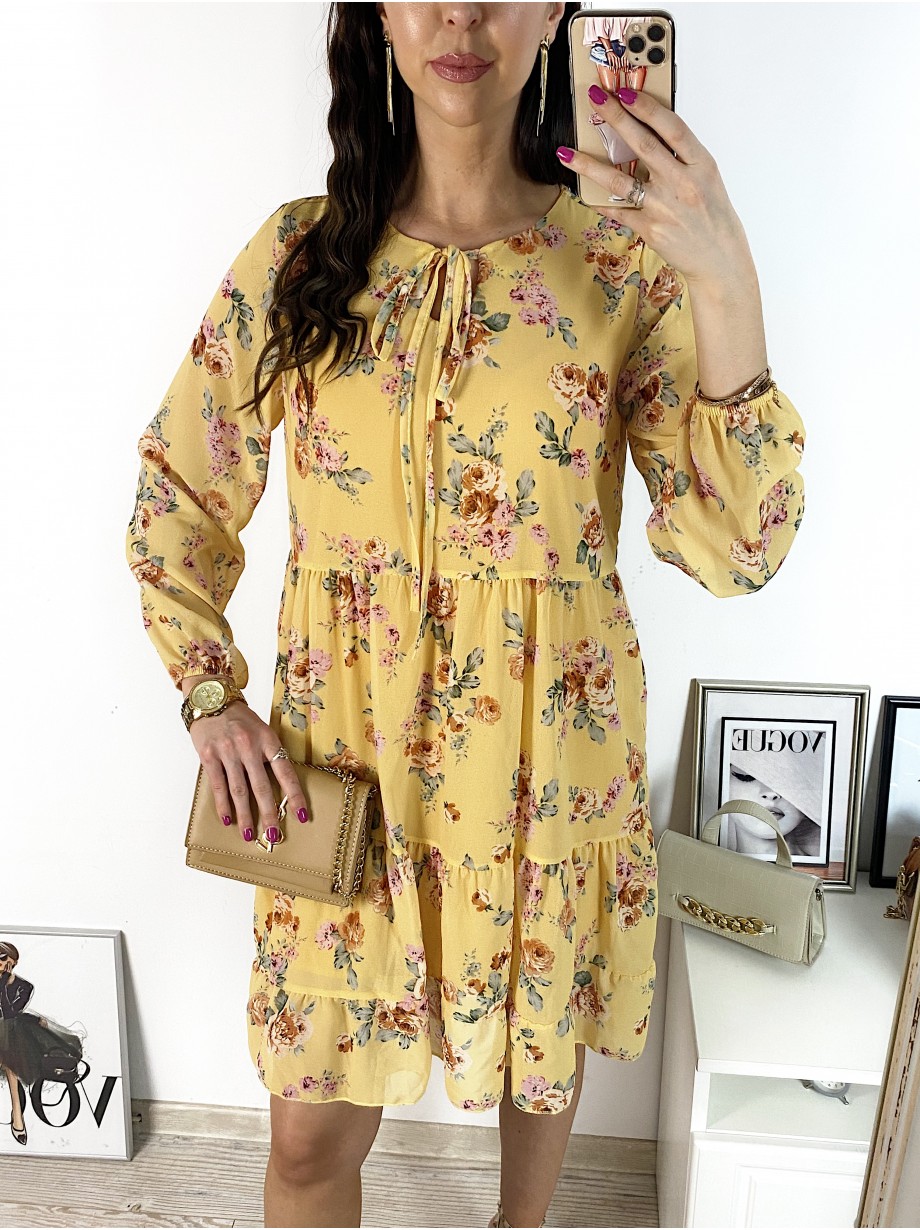 Rochie eleganta scurta galbena cu volanase, maneci lungi si flori mici