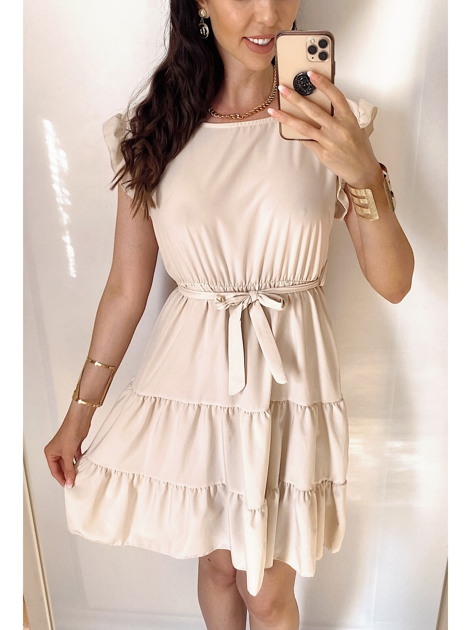 Rochie de zi scurta crem cu volanase la manecute