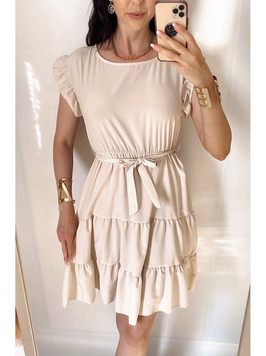 Rochie de zi scurta crem cu volanase la manecute