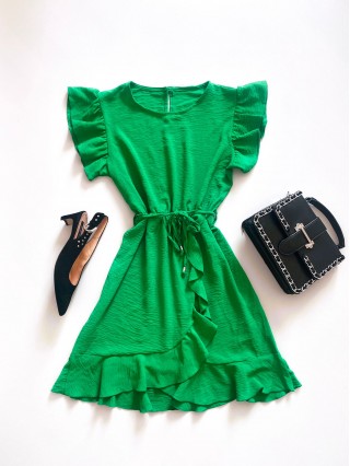 Rochie de zi scurta verde cu volanase la manecute si format parte peste parte