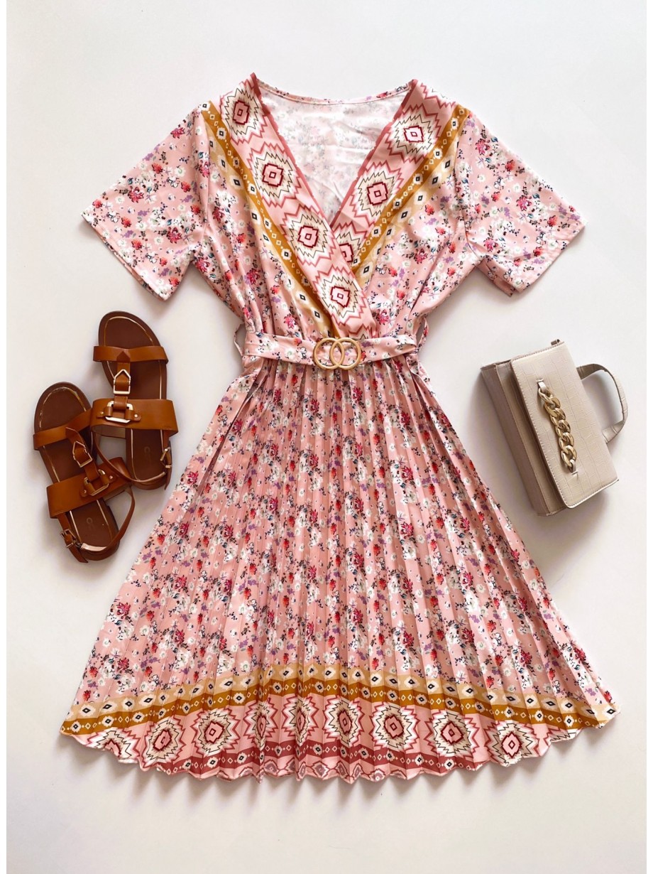 Rochie casual ieftina crem cu imprimeu floral, maneca scurta si model indian la decolteu