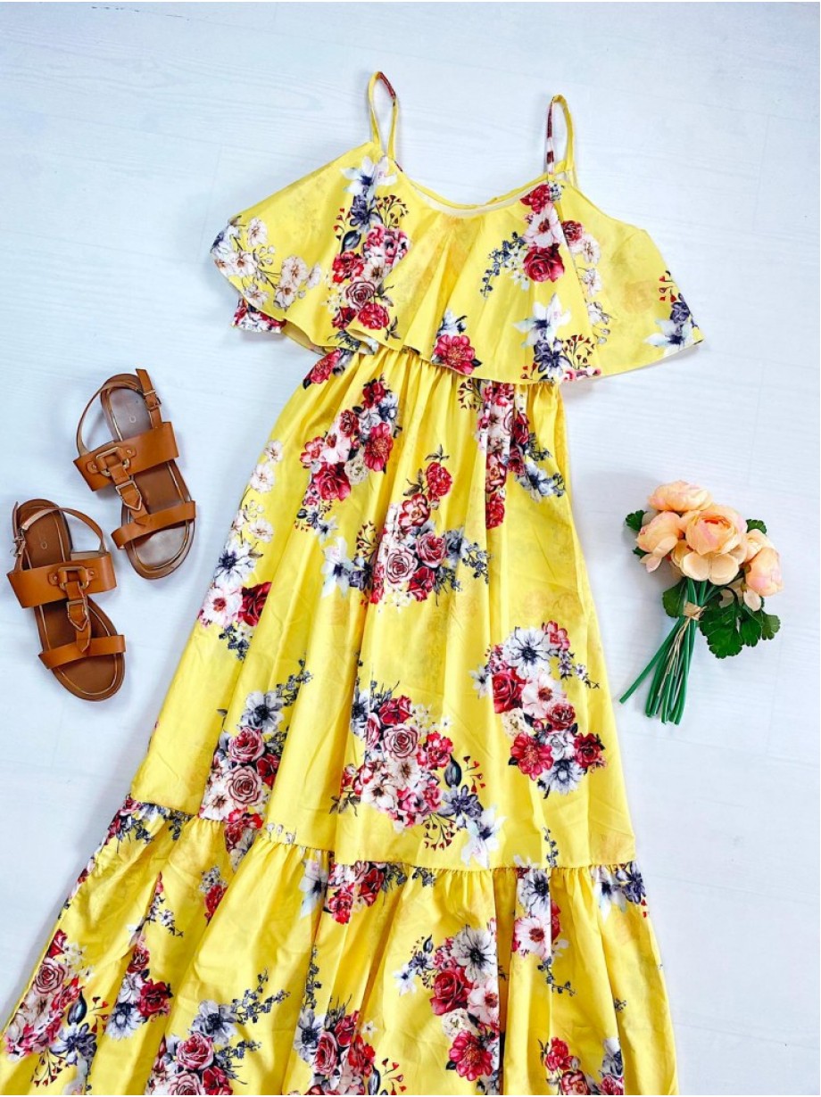Rochie midi casual ieftina galben cu imprimeu floral si maneci cazute pe umeri