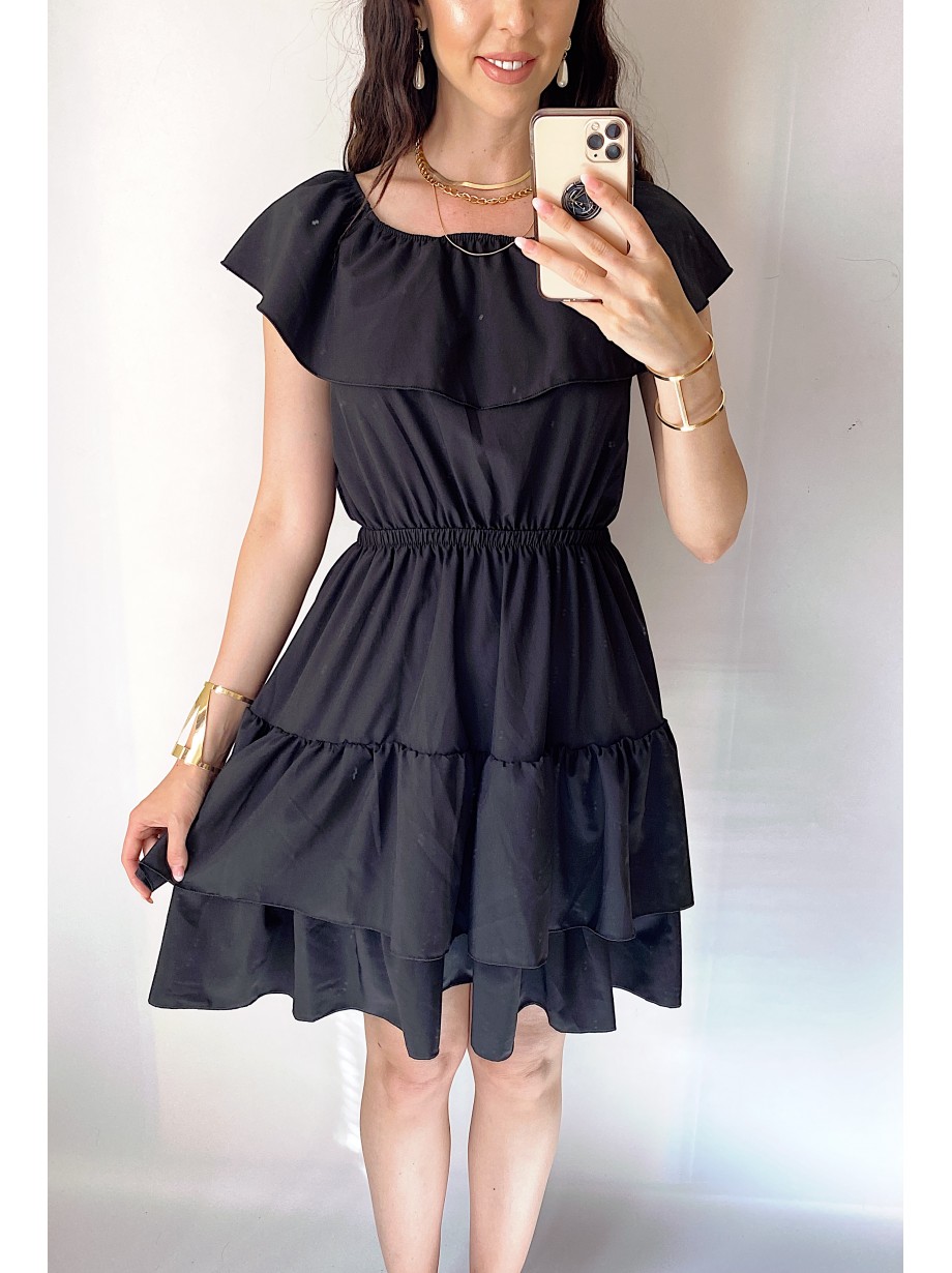 Rochie de zi scurta neagra cu volanase pe umeri