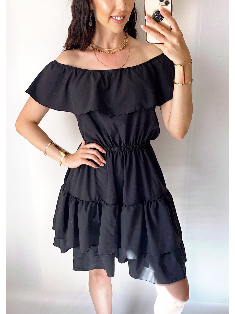 Rochie de zi scurta neagra cu volanase pe umeri