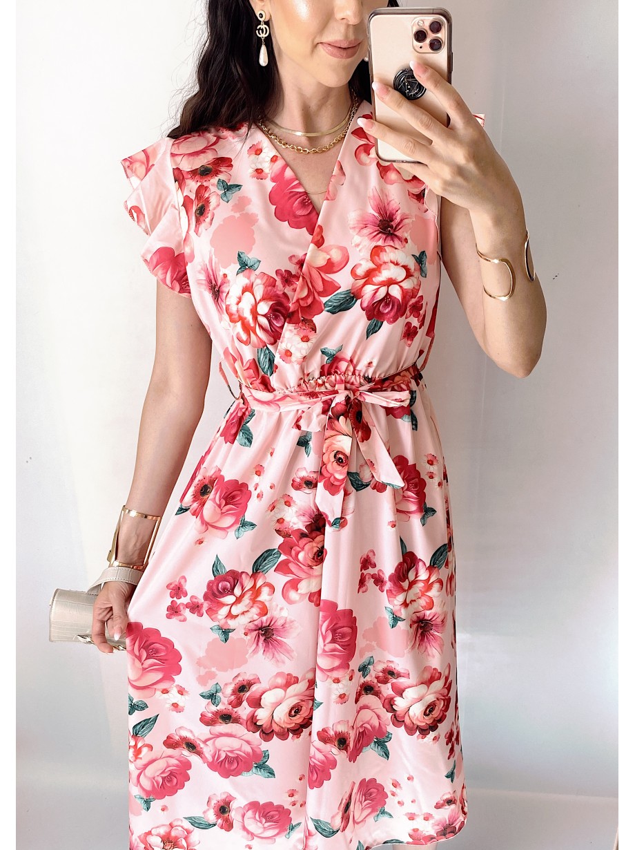 Rochie de zi midi roz cu flori si volanase la manecute