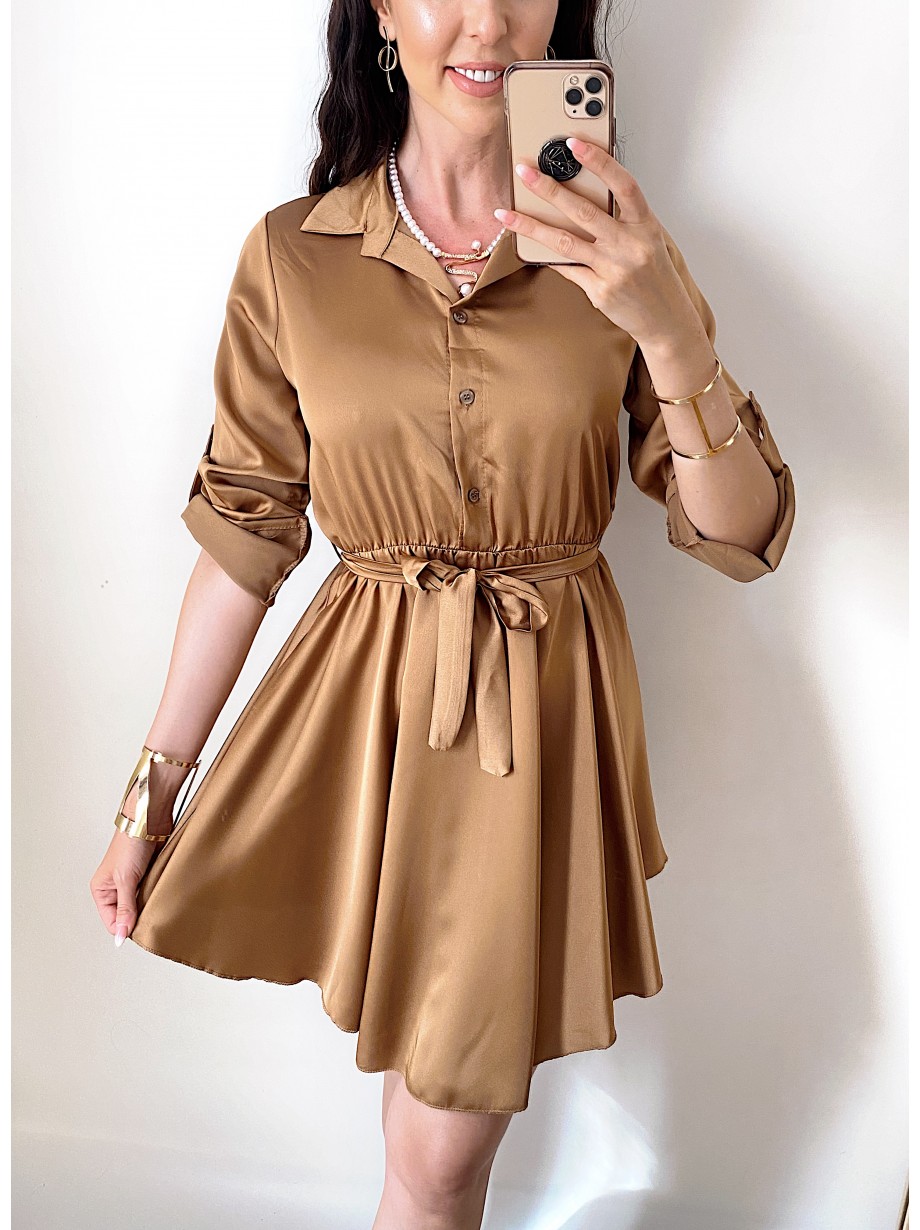 Rochie de zi scurta ieftina tip camasa maro cu nasturi si cordon in talie