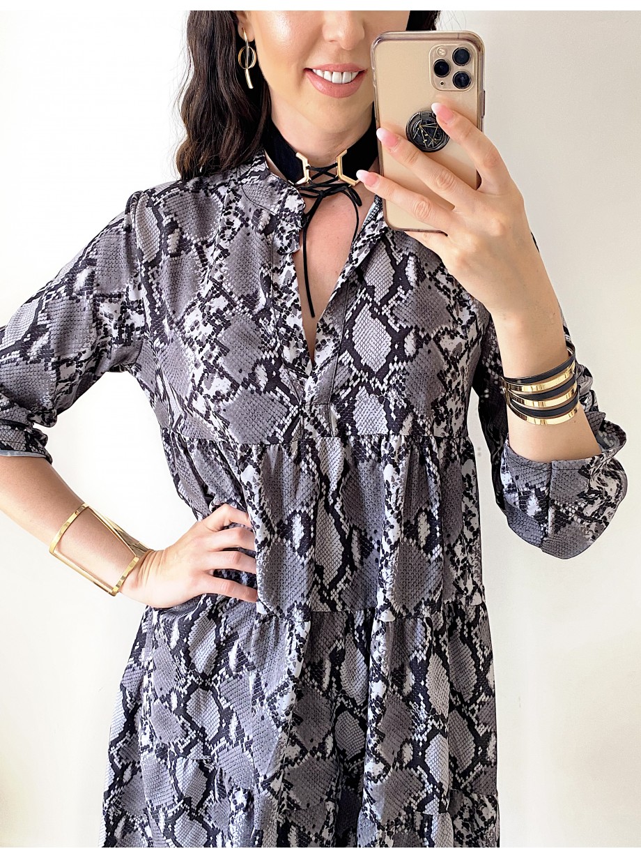 Rochie de zi ieftina lejera gri inchis cu imprimeu snake
