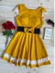 Rochie de ocazie scurta cloche galbena cu funda in talie