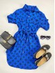 Rochie ieftina casual stil camasa scurta albastra cu cc si cordon in talie