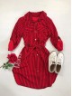 Rochie de zi ieftina rosie stil camasa cu imprimeu linii si cordon in talie