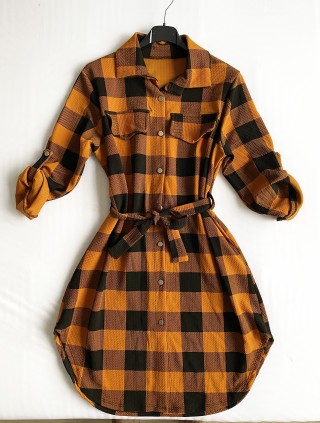 Rochie ieftina casual stil camasa lunga galbena cu carouri si cordon in talie