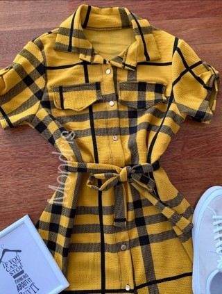 Rochie ieftina casual scurta stil camasa galbena si cordon in talie cu imprimeu dungi