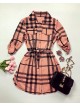 Rochie ieftina casual stil camasa lunga roz cu dungi si cordon in talie
