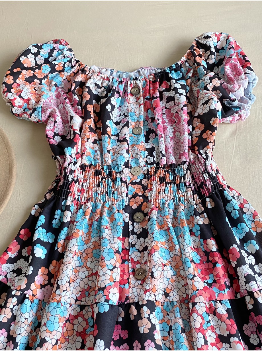 Rochie midi de vara lejera cu imprimeu floral de culoare neagra