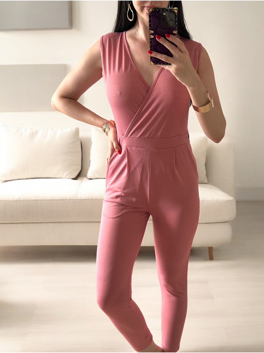 Salopeta dama casual lunga roz cu decolteu parte peste parte