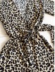 Salopeta dama casual scurta maro cu imprimeu animal print