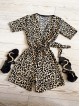 Salopeta dama casual scurta maro cu imprimeu animal print