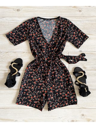 Salopeta dama casual scurta neagra cu imprimeu flori rosii mici